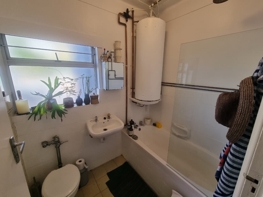 2 Bedroom Property for Sale in Camps Bay Western Cape